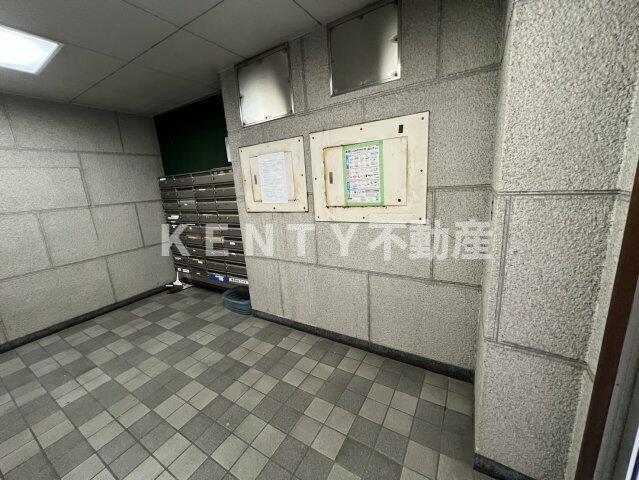 ロビー　建物の内部です