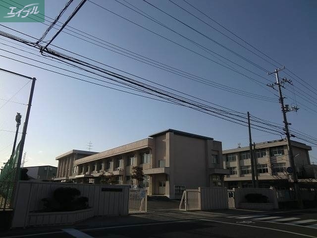 中学校　岡山市立御南中学校（中学校）まで1729m