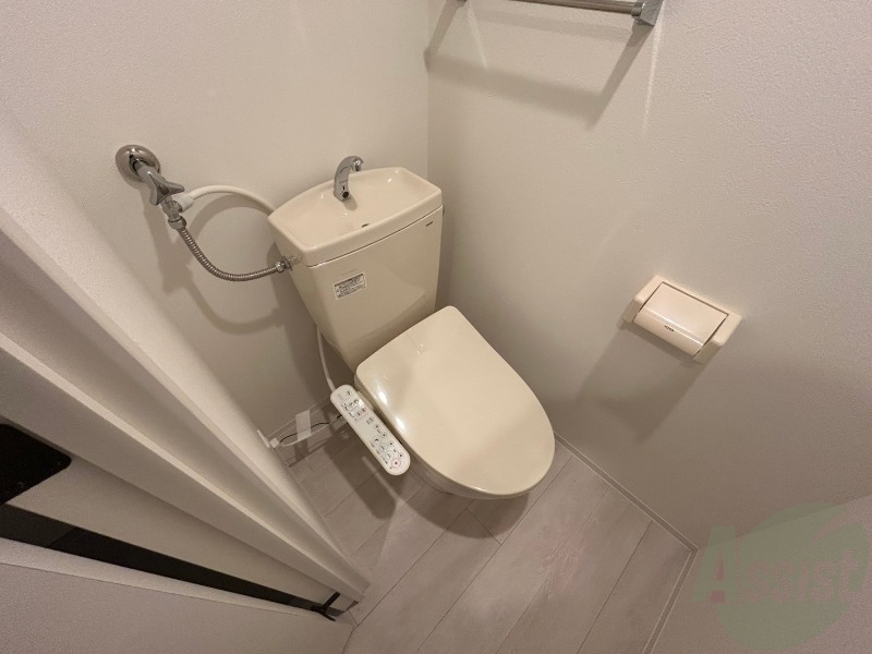 トイレ　シャワートイレになっているので快適です！