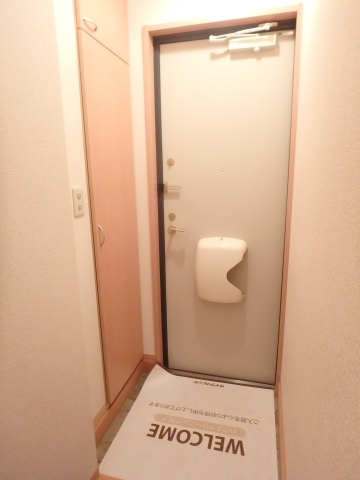 玄関　参考　202号室