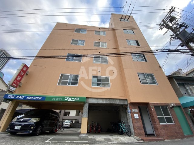 エントランス　増田マンション　エントランス