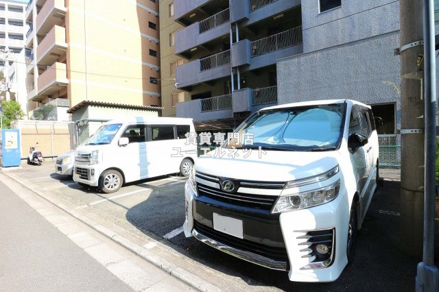 駐車場　敷地内駐車場あり◎