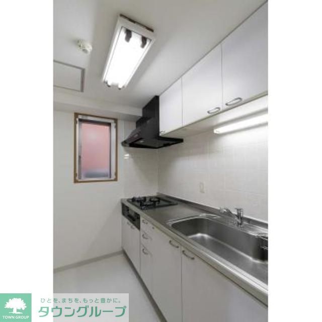 キッチン　※写真は同タイプ住戸です。