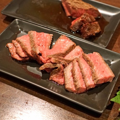 飲食店　肉山（飲食店）まで425m