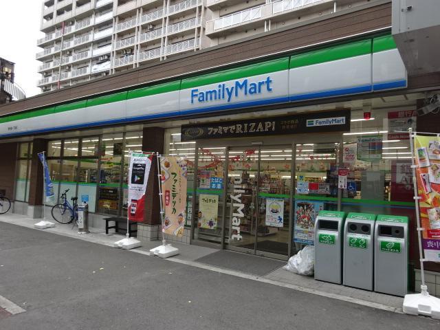 コンビニ　ファミリーマート東今里一丁目店（コンビニ）まで270m