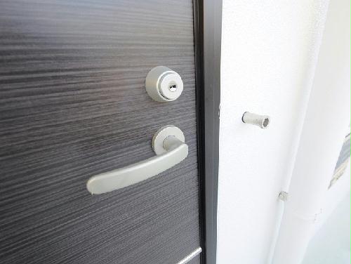 その他共有部分　玄関フック付き（手荷物をかけて、鍵を使用することができます）