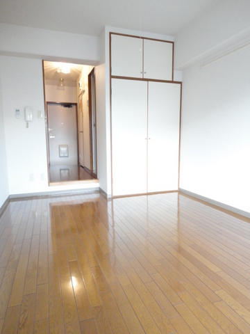 その他部屋・スペース　収納付きでお部屋を広々お使いいただけます