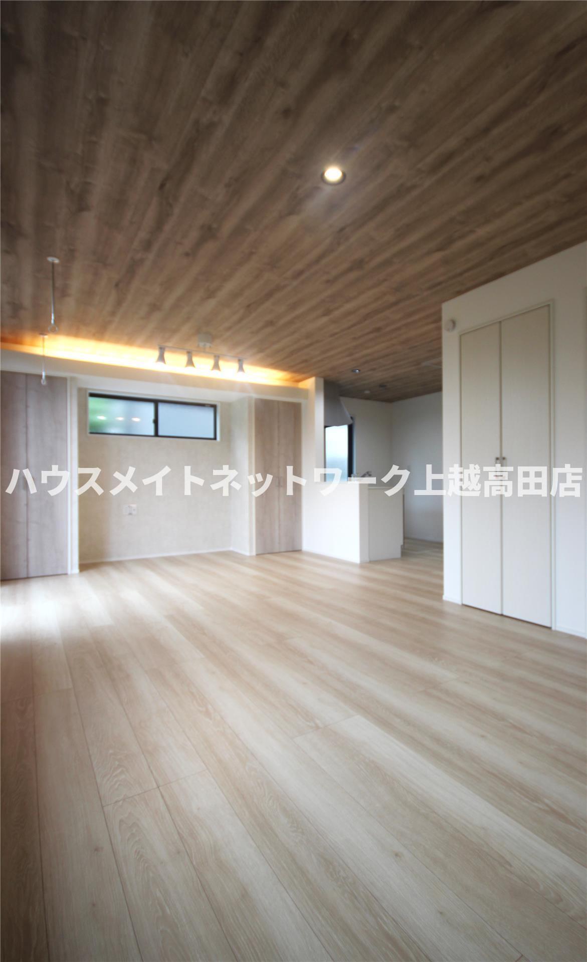 その他部屋・スペース　ＬＤＫ16.4帖（参考同型タイプの室内写真）