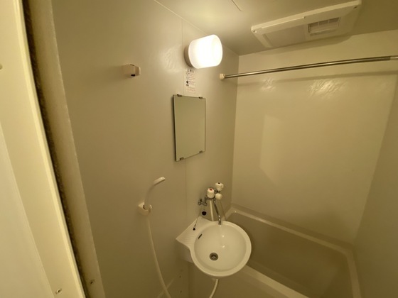 洗面設備　※別部屋の写真です