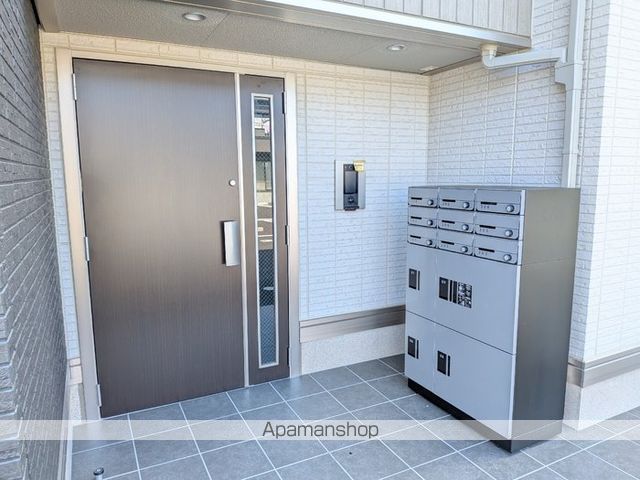 アズールスカイの外観写真