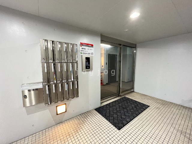 エントランス　オートロック