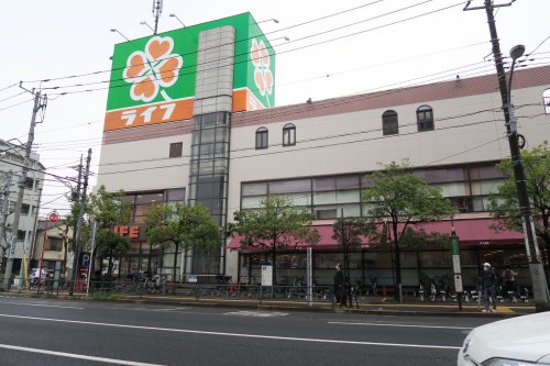 スーパー　ライフ 深川猿江店（スーパー）まで562m