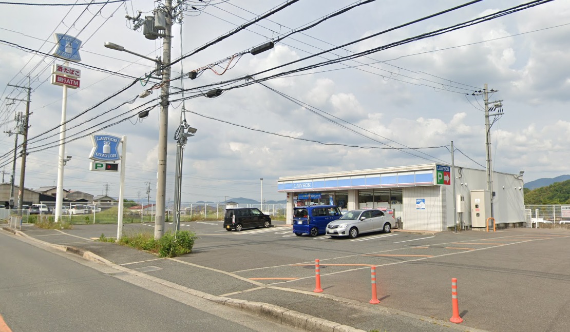 コンビニ　ローソン富田林錦織東店（コンビニ）まで368m