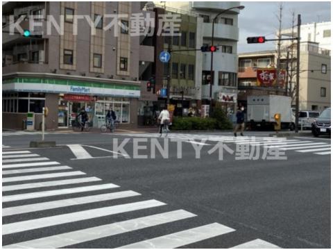 コンビニ　ファミリーマート 野口大鳥居店（コンビニ）まで261m