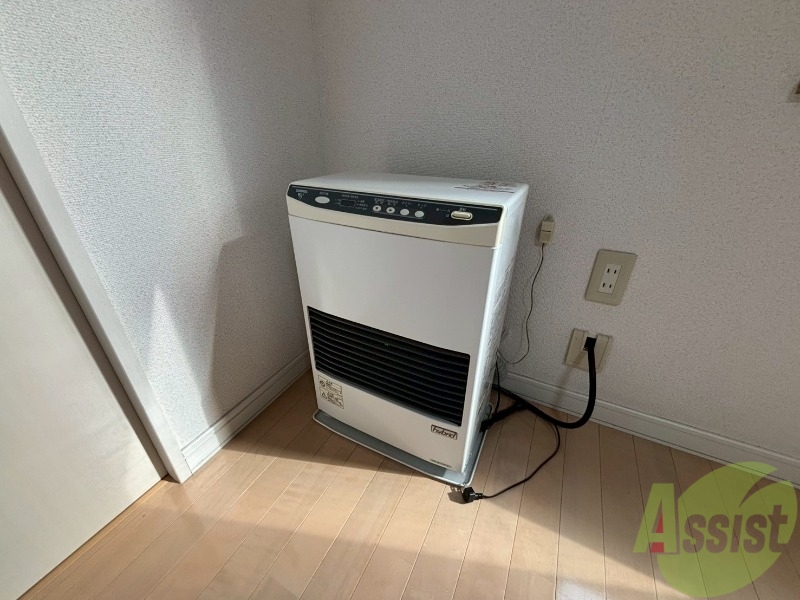 その他設備　暖房です。寒い冬もこれで乗り切りましょう！
