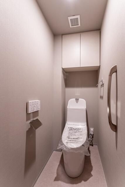トイレ　ゆったりとした空間のトイレです