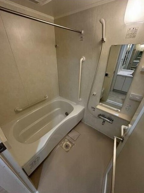バス・シャワールーム　同仕様
