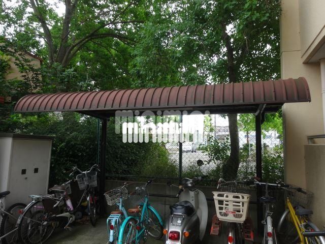 エントランス　駐輪場