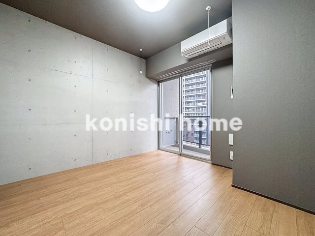 居室・リビング　※同タイプ、別部屋写真使用。