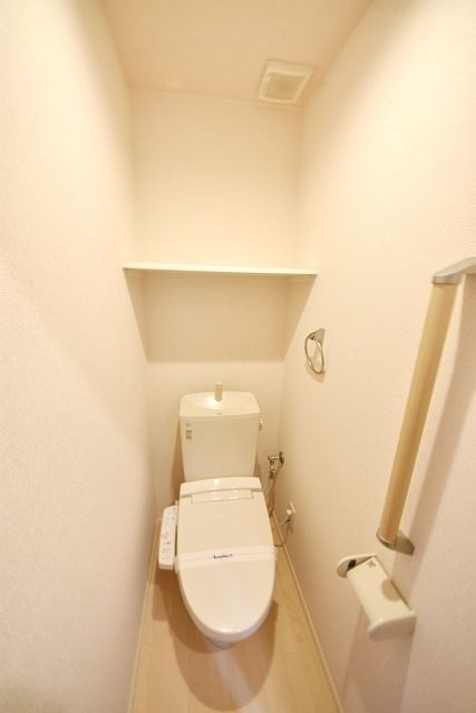 クレイノグレイスのトイレ写真