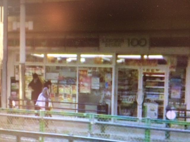 コンビニ　ローソンストア100阿倍野駅前店（コンビニ）まで52m