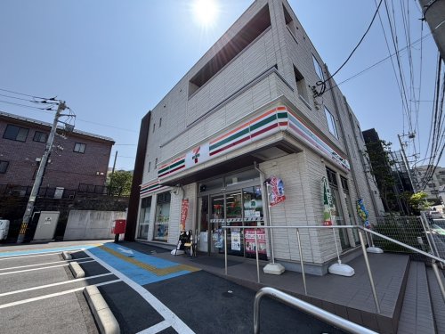 コンビニ　セブン-イレブン 横浜大久保２丁目店（コンビニ）まで387m