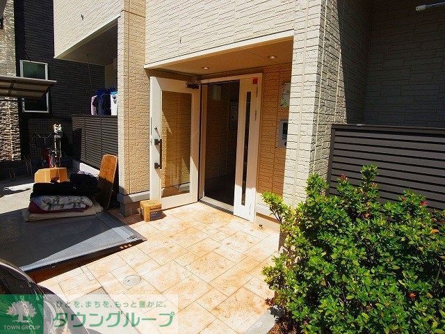 エントランス　エントランス
