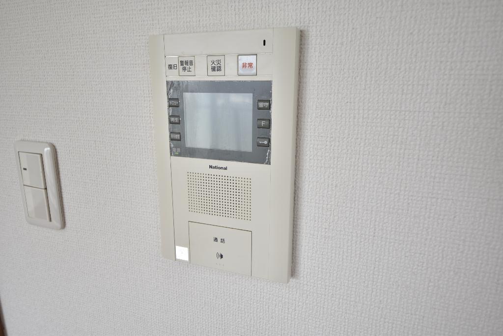 セキュリティ　カメラ付インターホン
