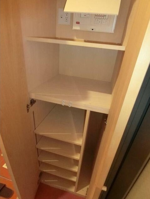 収納　シューズボックス