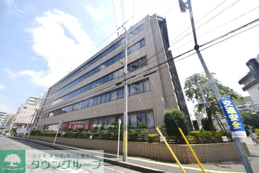 役所　草加市役所（役所）まで2430m