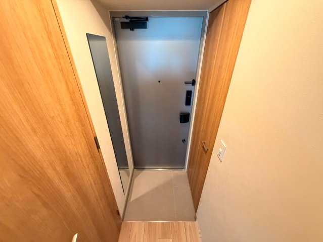 THE SENSE RESIDENCE 甲南山手の玄関写真