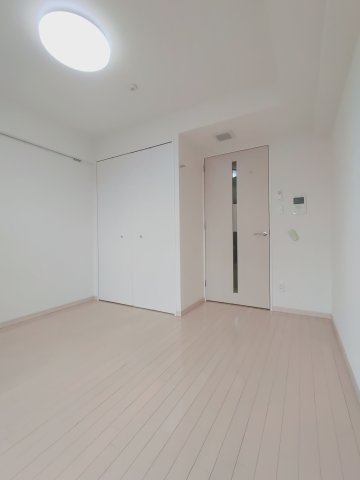 その他　きれいな洋室です