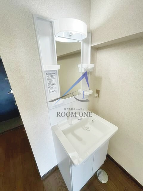 洗面設備　洗面台です。