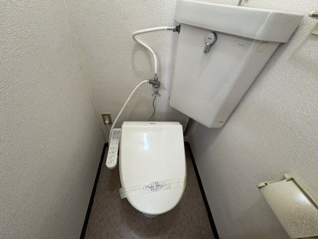 トイレ　コンパクトで使いやすいトイレです