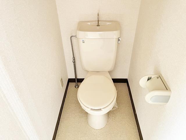 ホワイトタウン瀬山のトイレ写真