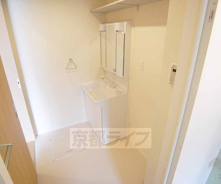 洗面設備　脱衣洗面所です。