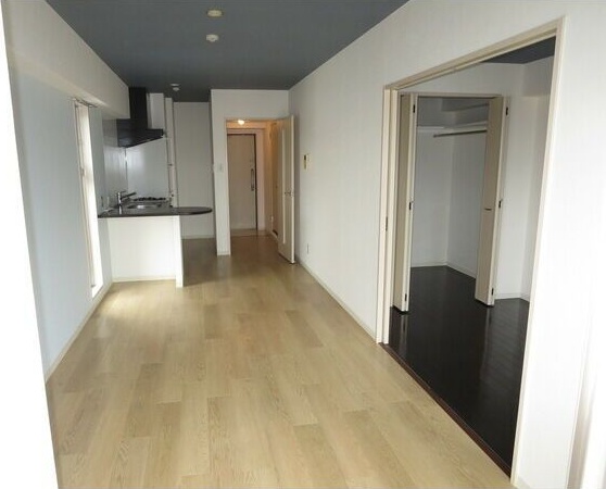 居室・リビング　※写真は同じマンションの違う部屋のものになります。