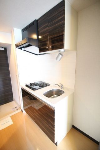キッチン　（別タイプ参考写真）グラントゥルース王子　北区豊島2