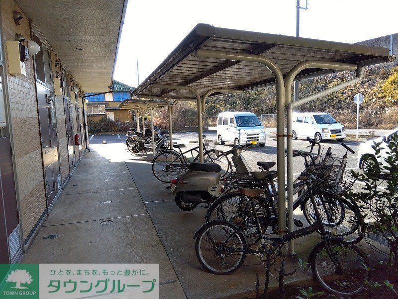 その他　駐輪場完備