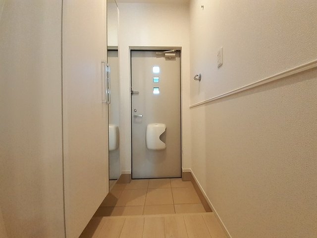 玄関　シンプルで使いやすい玄関です