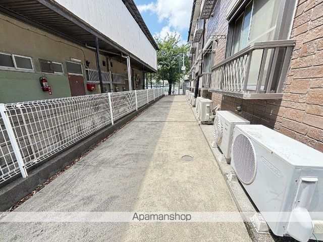都営新宿線 篠崎駅 徒歩5分 2階建 築22年の外観写真