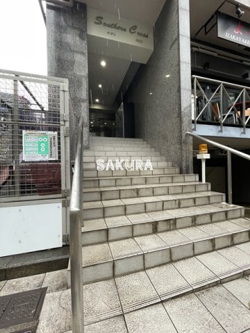 エントランス　毎日通るエントランスはこのようになっています♪