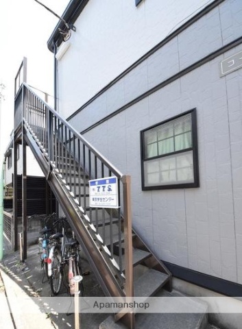 ＪＲ総武線 三鷹駅 徒歩14分 2階建 築30年の外観写真