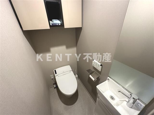 トイレ　トイレもきれいです