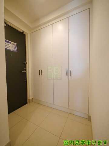 玄関　レジディア四谷三丁目