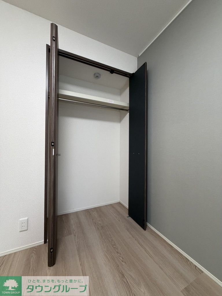 セレスティア西寺尾 Iの内装写真