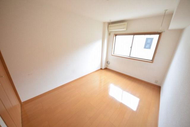 居室・リビング　★綺麗なフローリングのお部屋です♪★