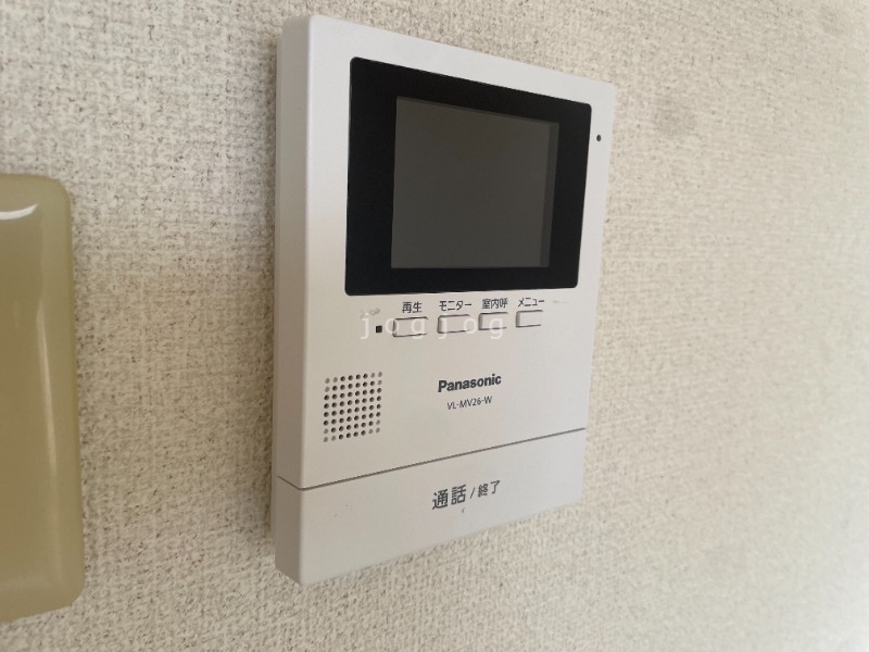 セキュリティ　モニター付きインターホンで来客確認も安心です！