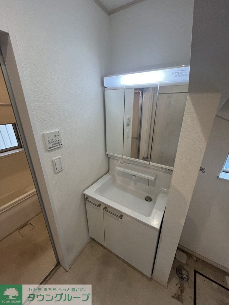 住吉町戸建の内装写真
