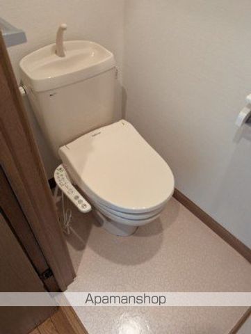 ＪＲ総武線 吉祥寺駅 徒歩9分 2階建 築28年のトイレ写真